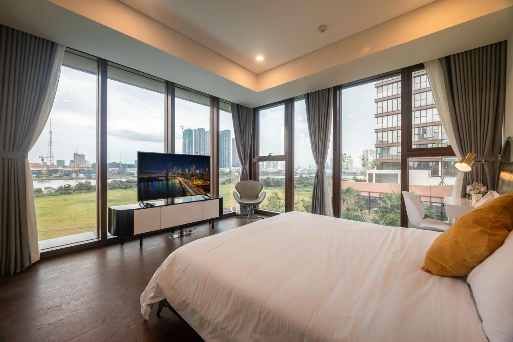The Galleria Thu Thiem - Panorama Sky View *
