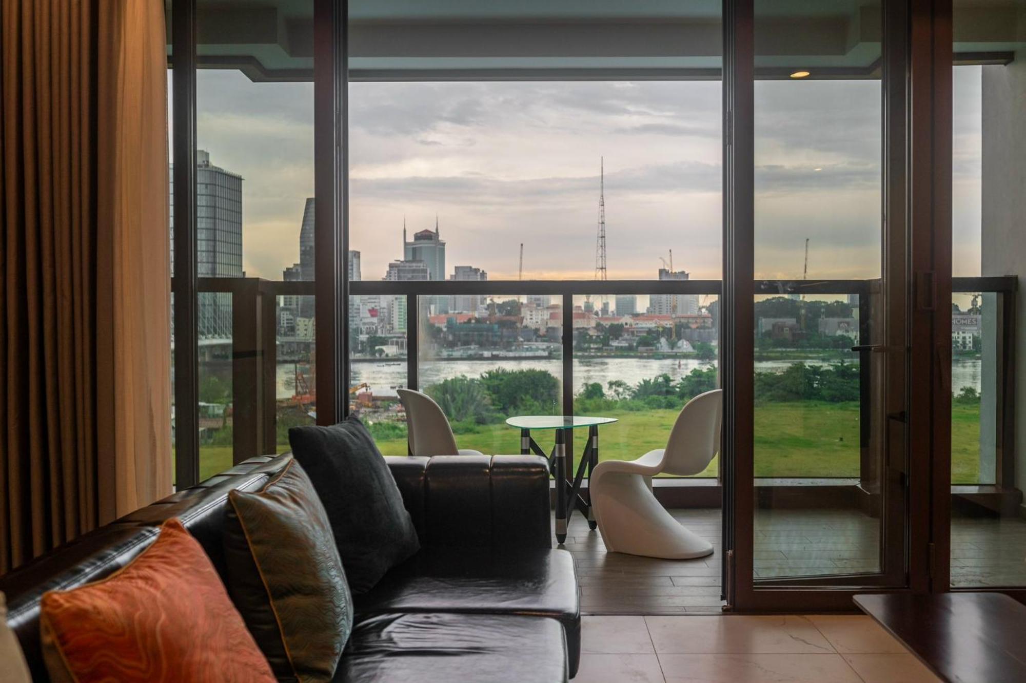 The Galleria Thu Thiem - Panorama Sky View Apartment