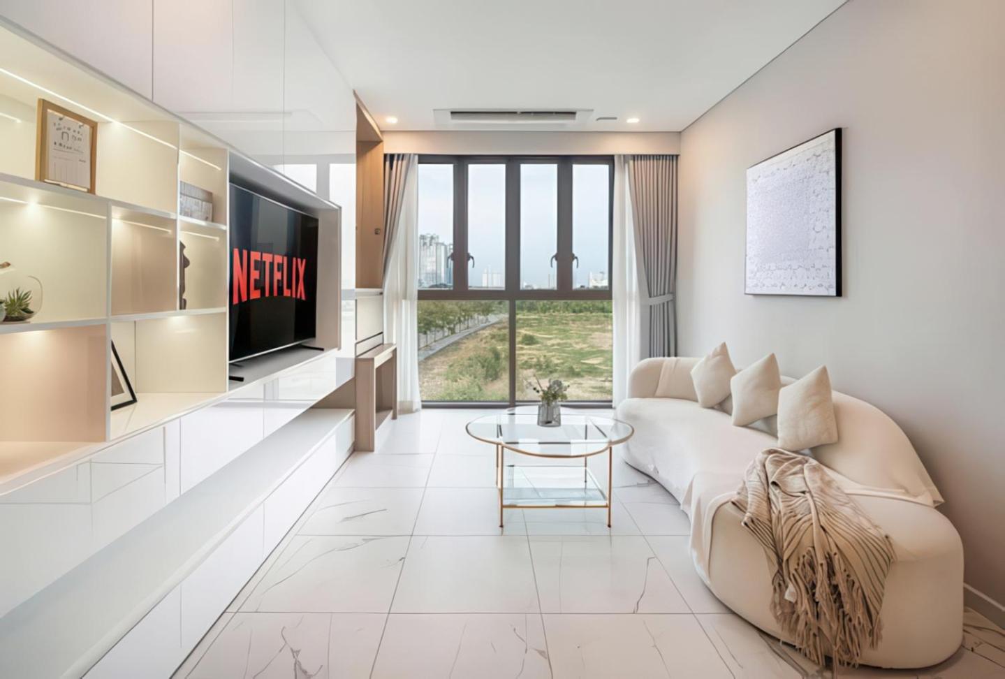 The Galleria Thu Thiem - Panorama Sky View Apartment